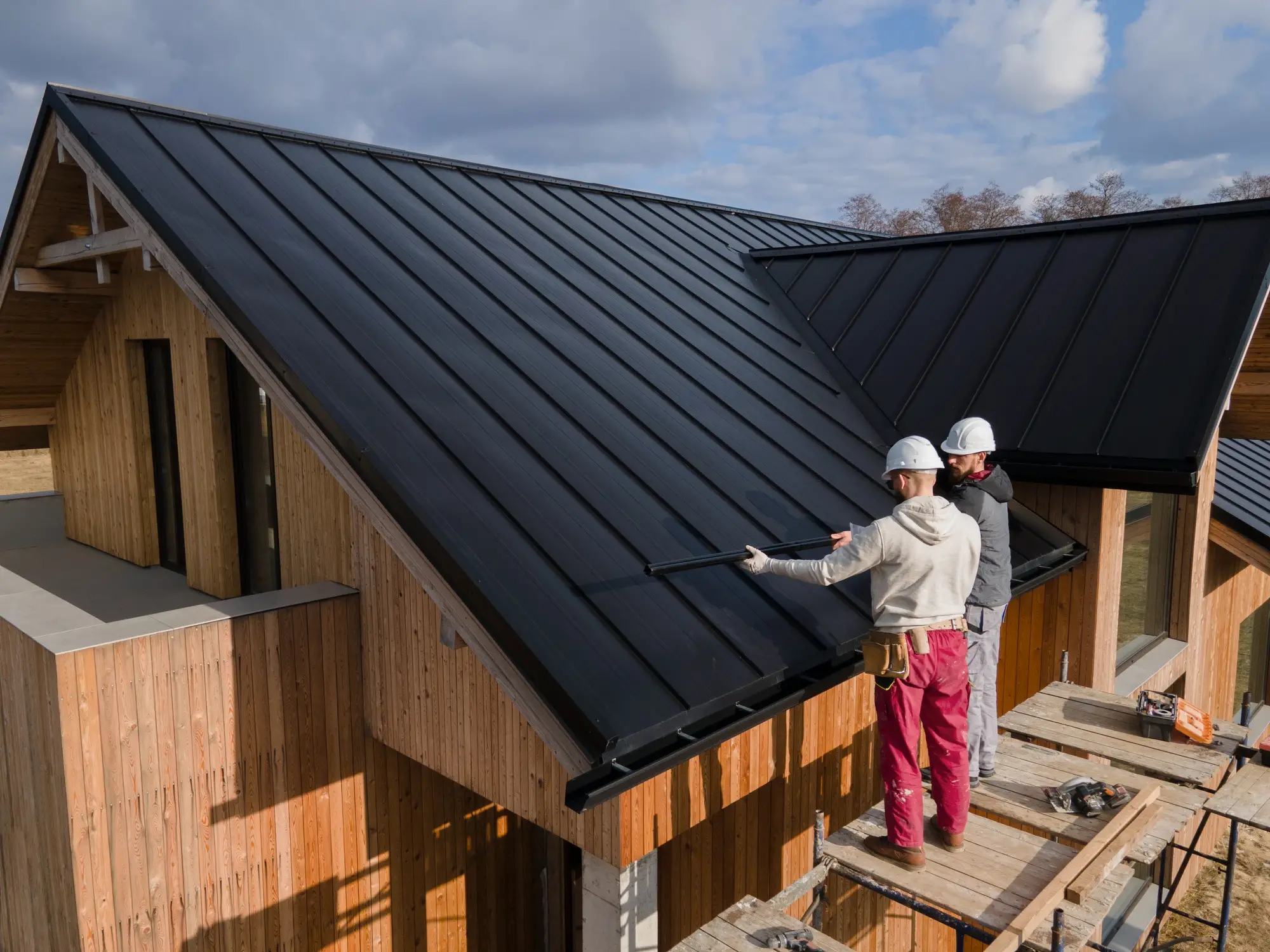 Yann Solution – Expert en toiture, béton décoratif et travaux en hauteur à Sin-le-Noble